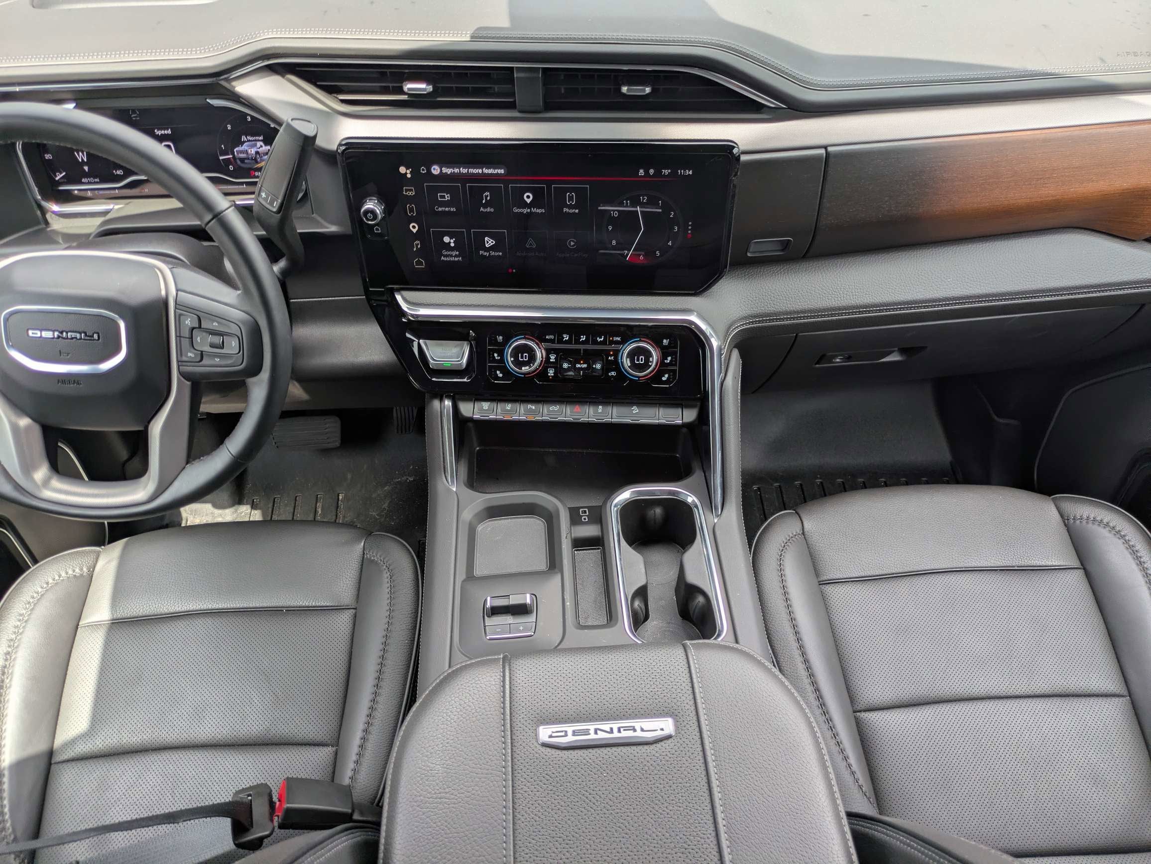 2025 GMC Sierra 2500 HD Denali