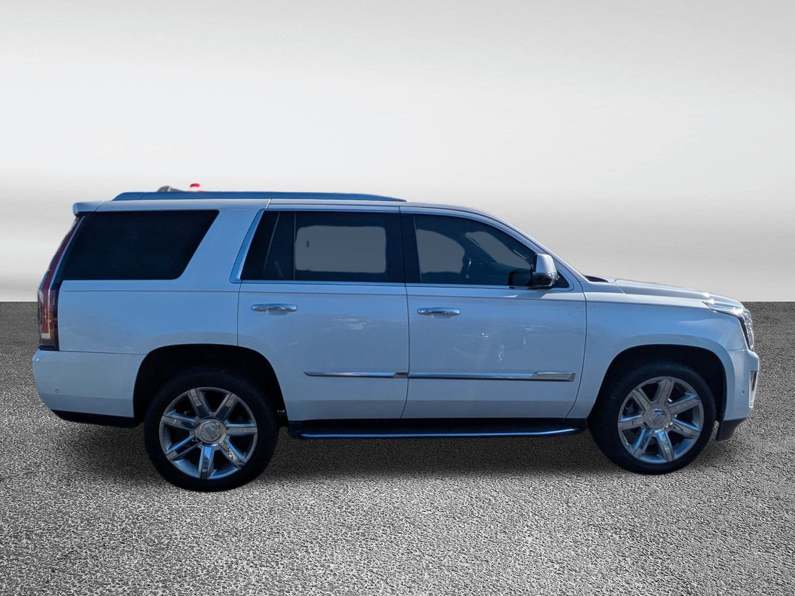 2018 Cadillac Escalade Luxury