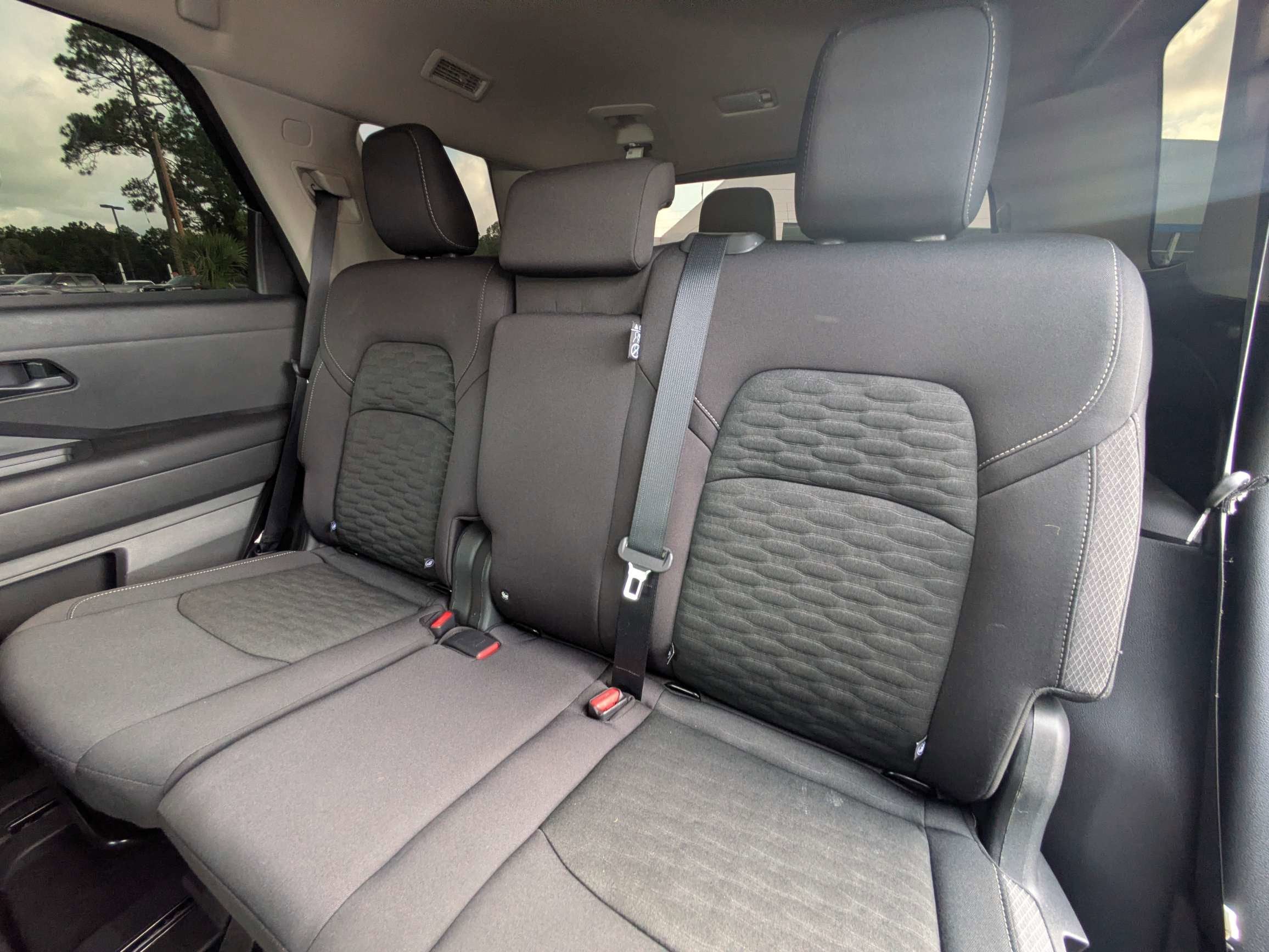 2024 Nissan Pathfinder S 4WD