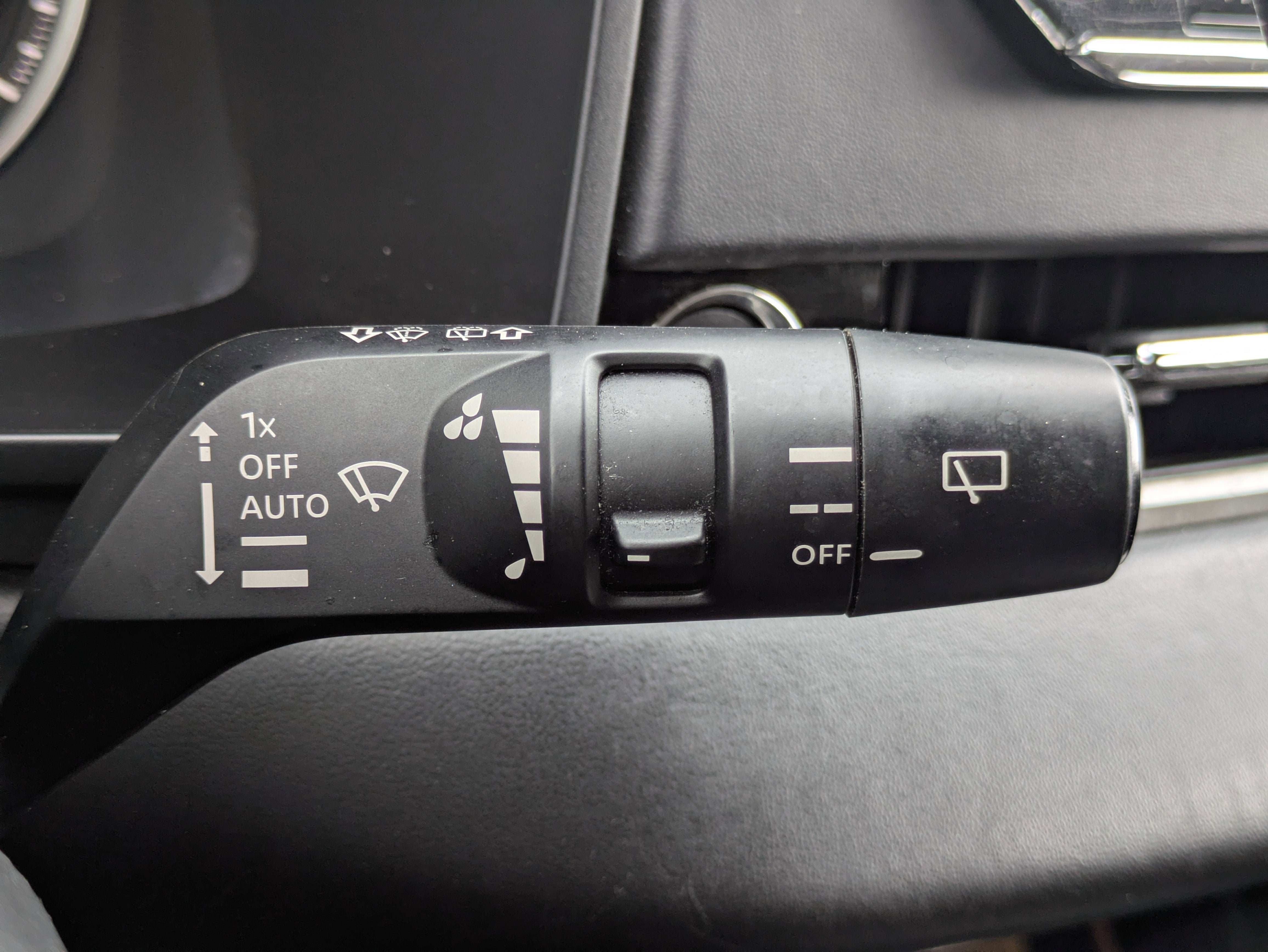 2024 Mitsubishi Outlander SE 2.5 2WD