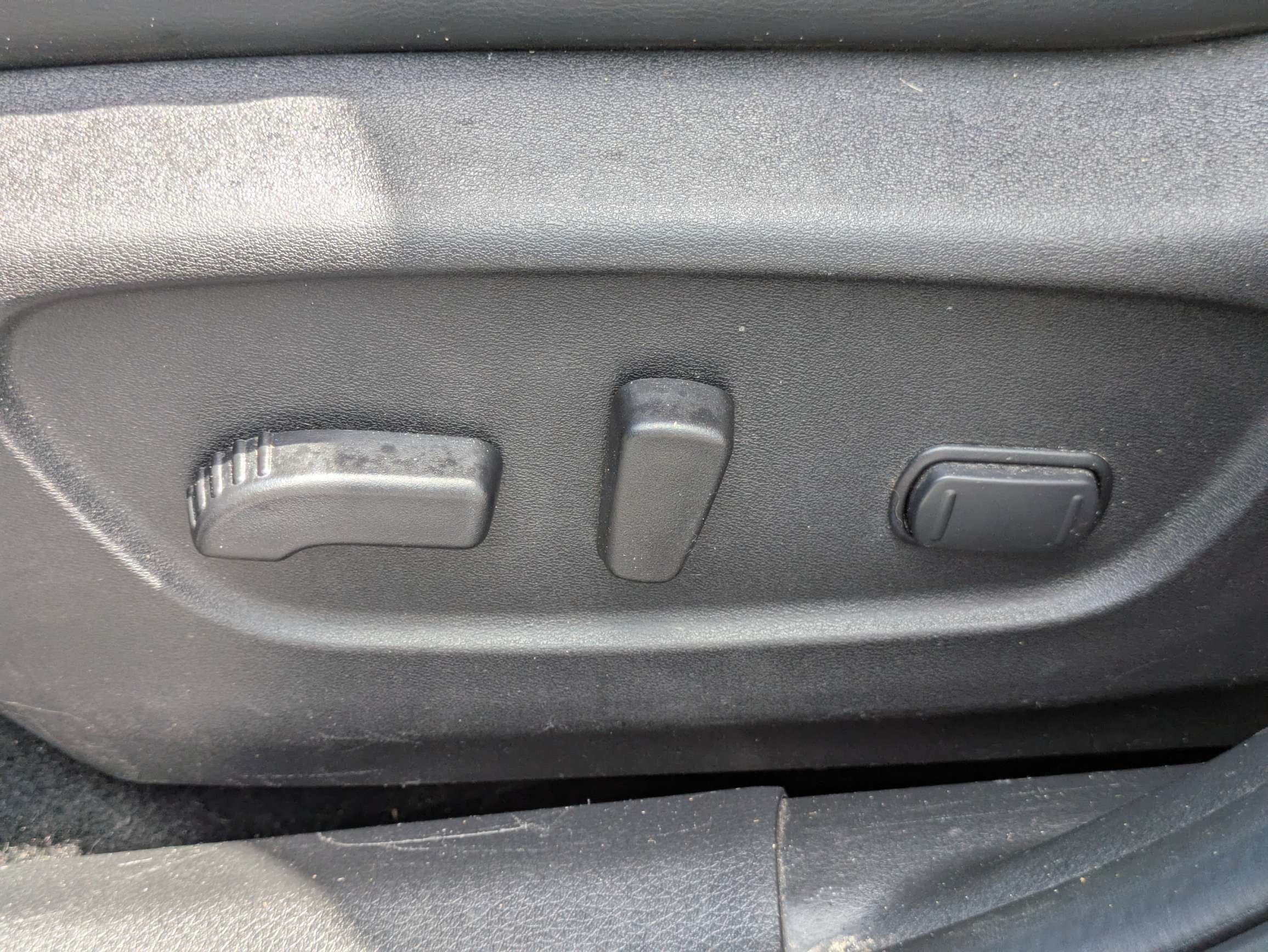 2022 Nissan Rogue Sport SL FWD Xtronic CVT