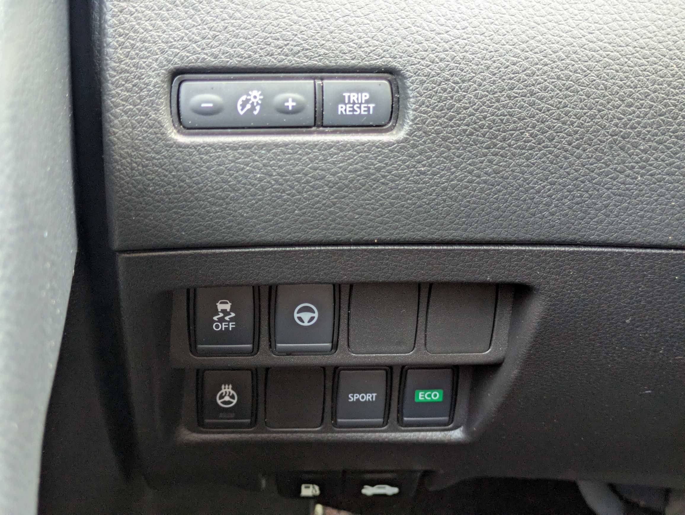 2022 Nissan Rogue Sport SL FWD Xtronic CVT