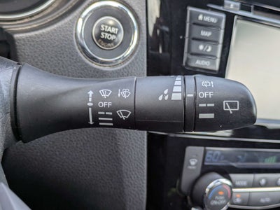 2022 Nissan Rogue Sport SL FWD Xtronic CVT