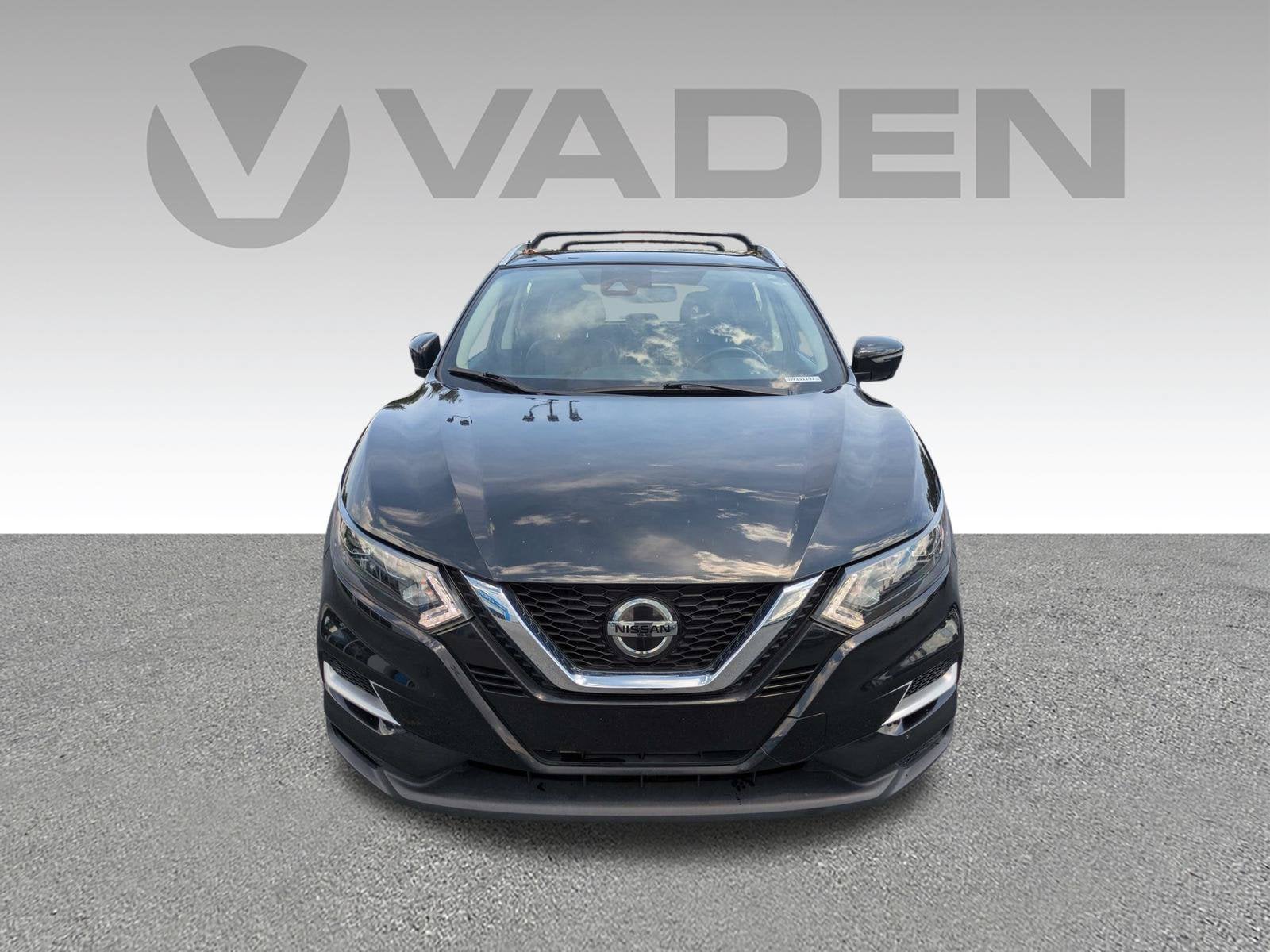 2022 Nissan Rogue Sport SL FWD Xtronic CVT