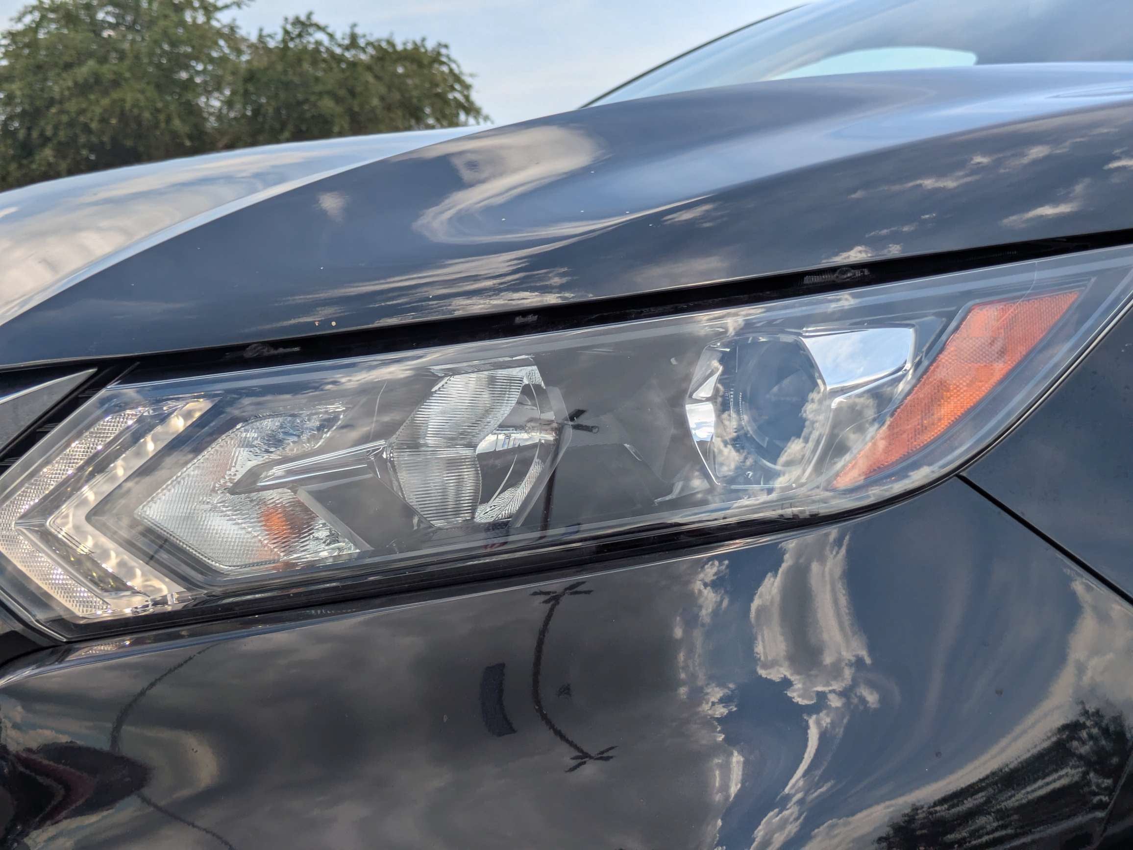 2022 Nissan Rogue Sport SL FWD Xtronic CVT