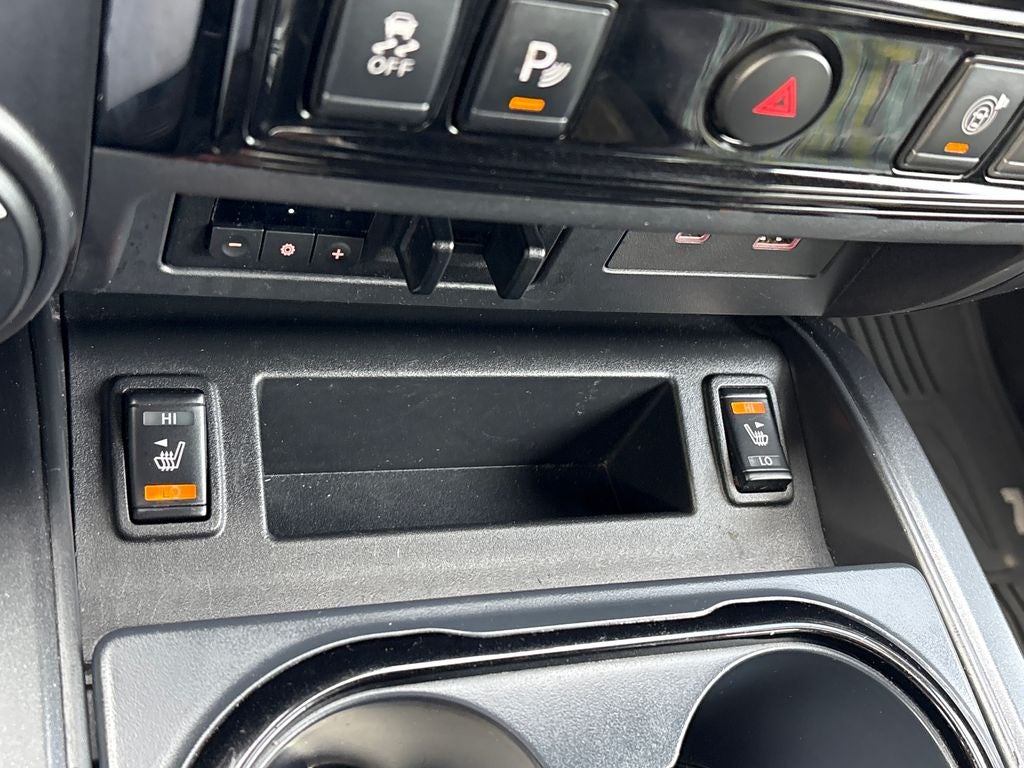 2021 Nissan Titan PRO-4X - Photo 35