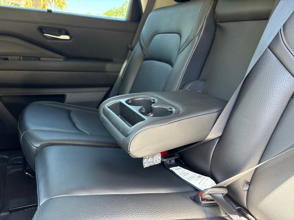 2023 Nissan Pathfinder SL - Photo 29