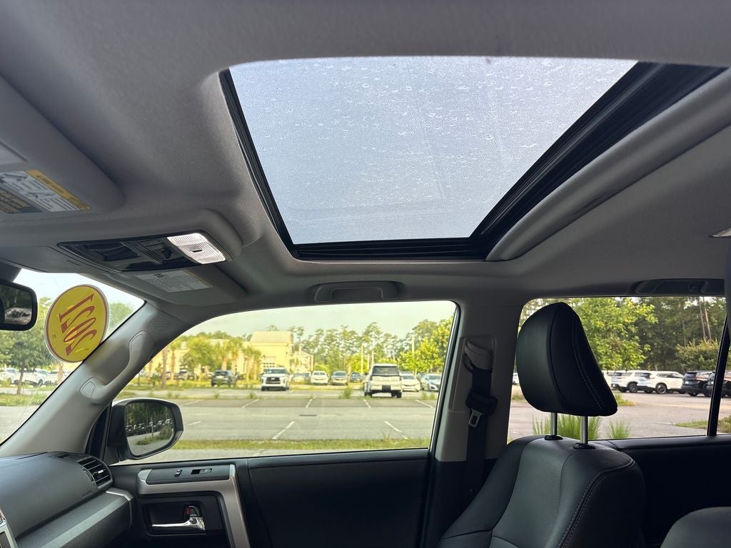 2021 Toyota 4Runner SR5 Premium - Photo 7
