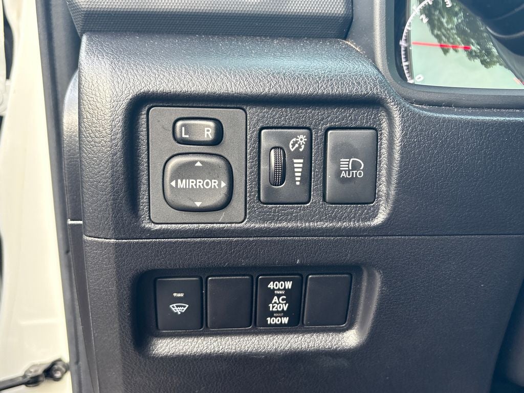 2021 Toyota 4Runner SR5 Premium - Photo 9