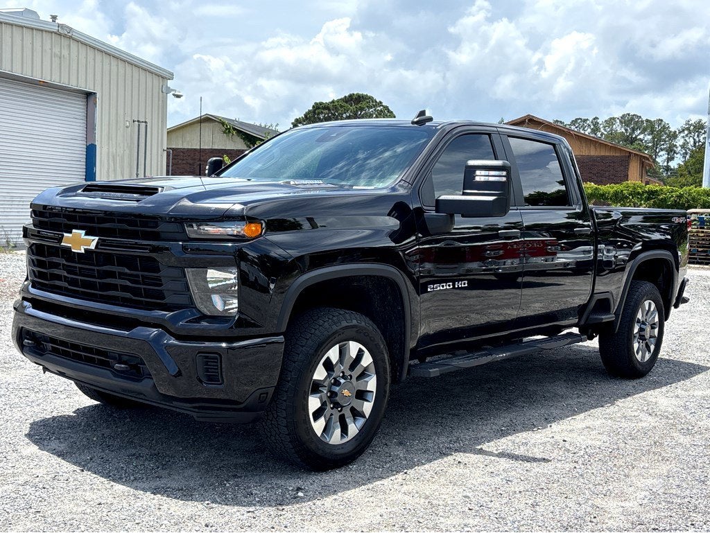 2024 Chevrolet Silverado 2500HD Custom