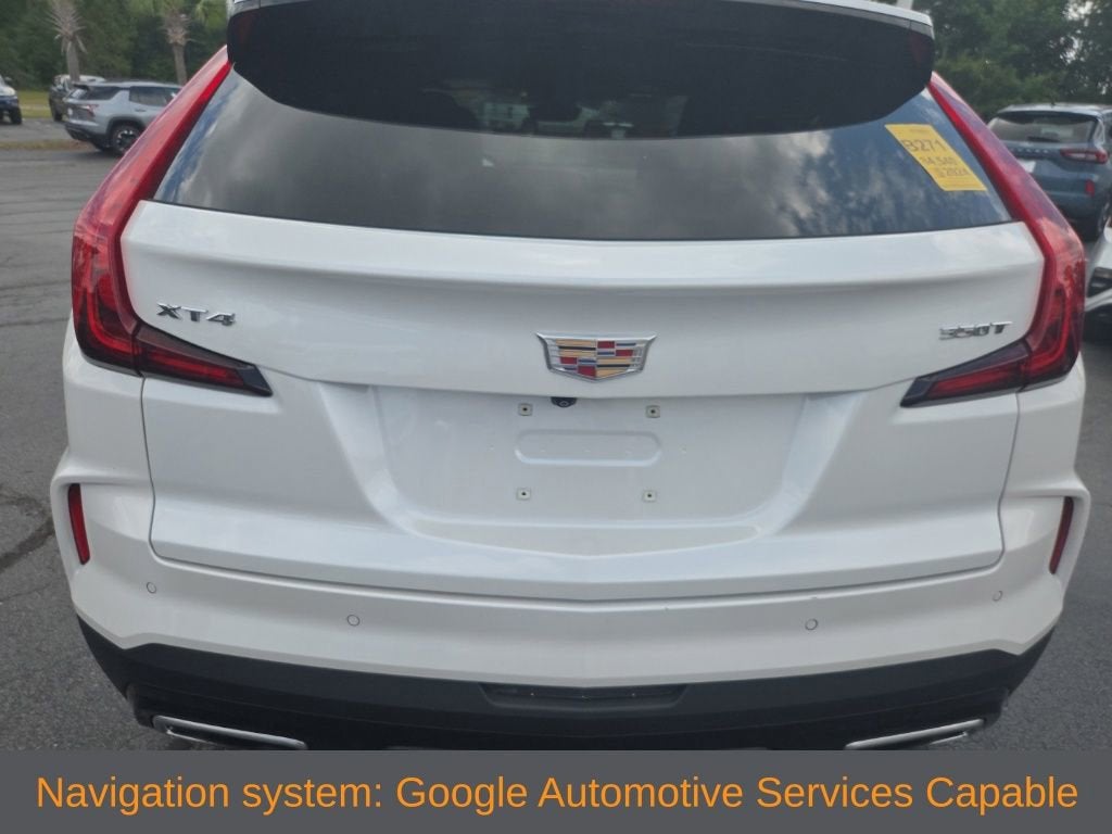 2024 Cadillac XT4 Premium Luxury