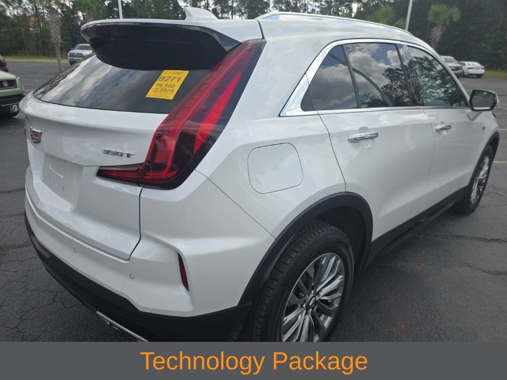 2024 Cadillac XT4 Premium Luxury