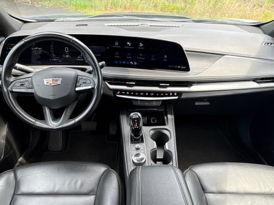 2024 Cadillac XT4 Premium Luxury