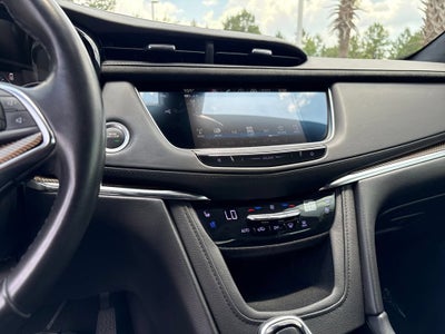 2019 Cadillac XT5 Platinum AWD