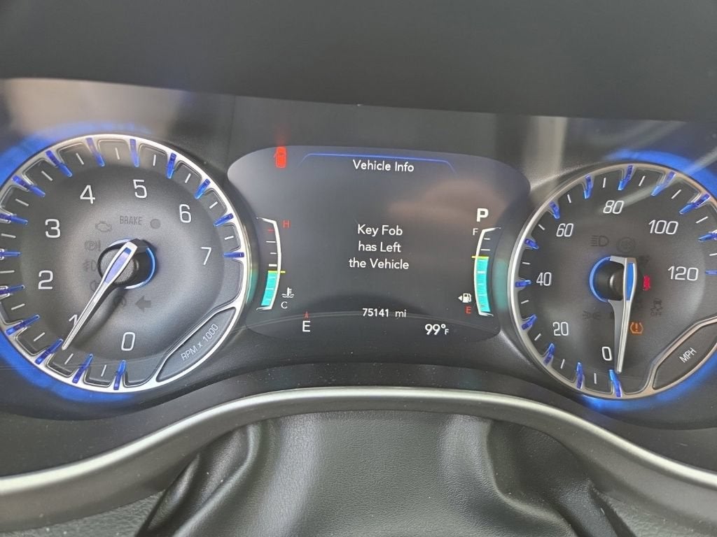 2023 Chrysler Pacifica Touring L