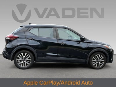 2022 Nissan Kicks SV
