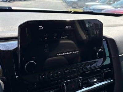 2022 Nissan Pathfinder SL